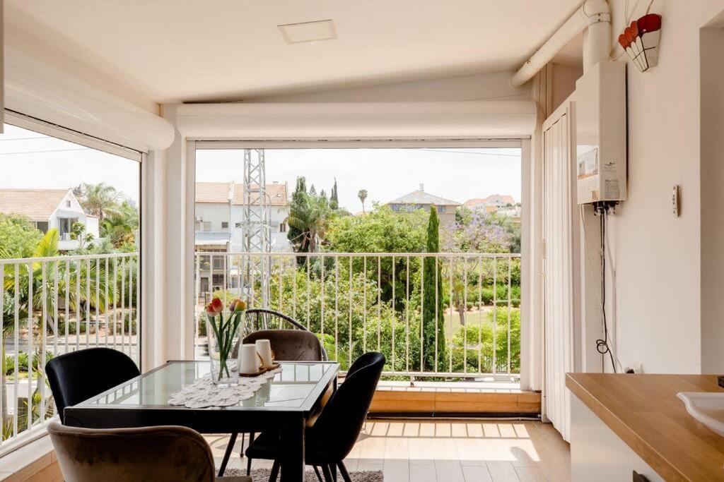 Charming Unit With Pool And Great Amenities Apartman Risón Lecijón Kültér fotó