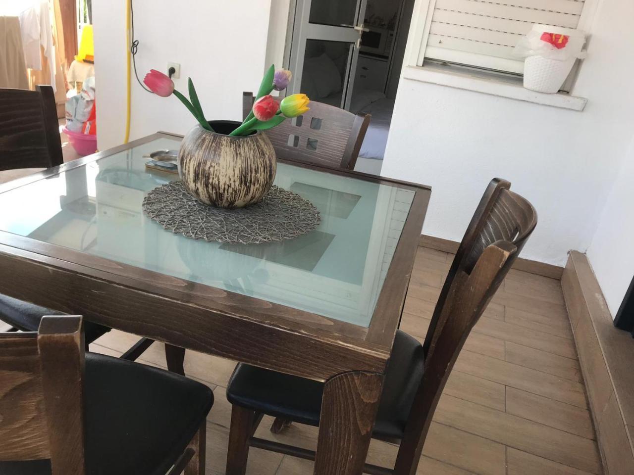 Charming Unit With Pool And Great Amenities Apartman Risón Lecijón Kültér fotó