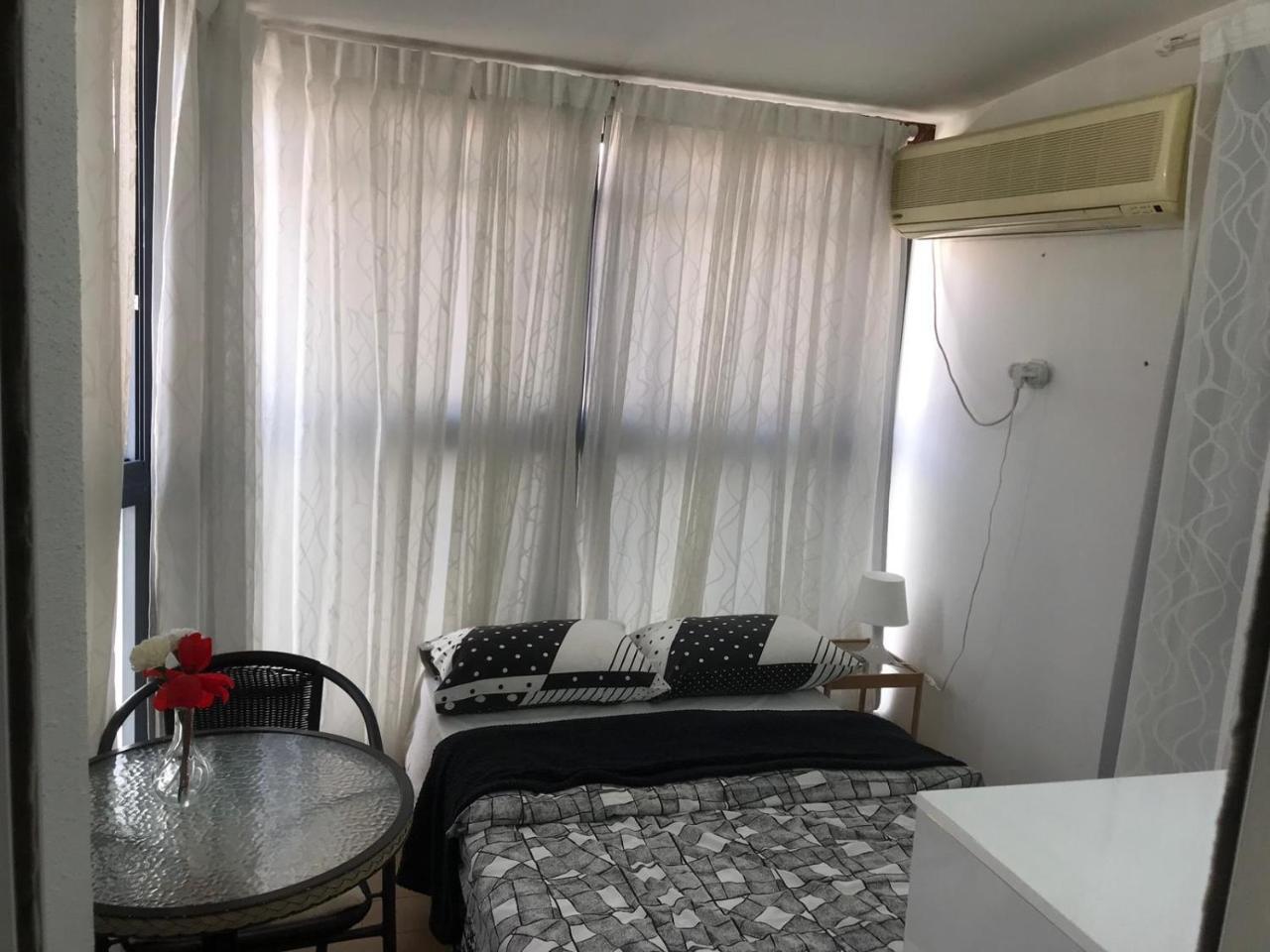 Charming Unit With Pool And Great Amenities Apartman Risón Lecijón Kültér fotó